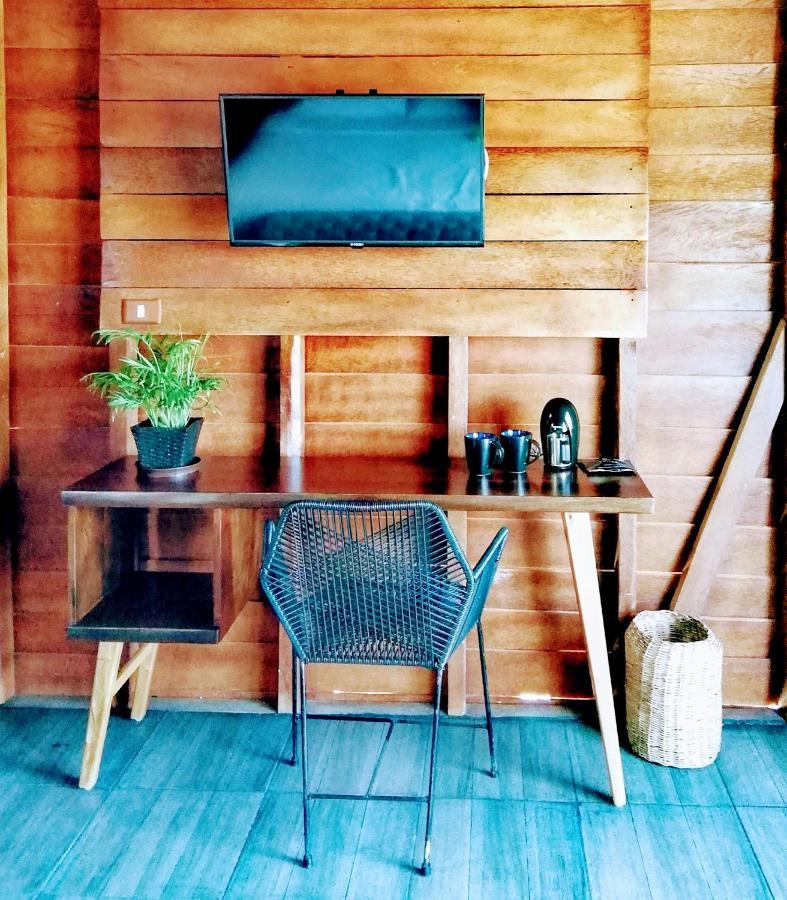 Гостьовий будинок Ecoco Holbox - Eco-Chic - Cabanas De Madera - Holbox Retreat (Adults Only) Екстер'єр фото